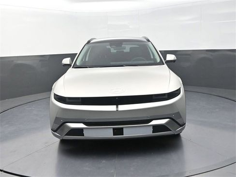 New 2026 Hyundai Ioniq 5 Limited image 3