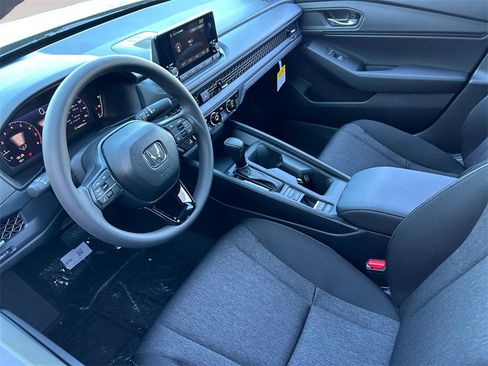 New 2025 Honda Accord SE image 10