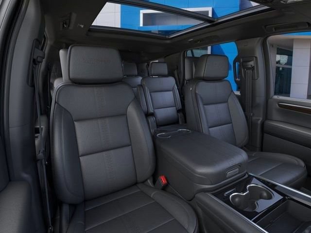 New 2026 Chevrolet Tahoe High Country AWD/4WD image 17