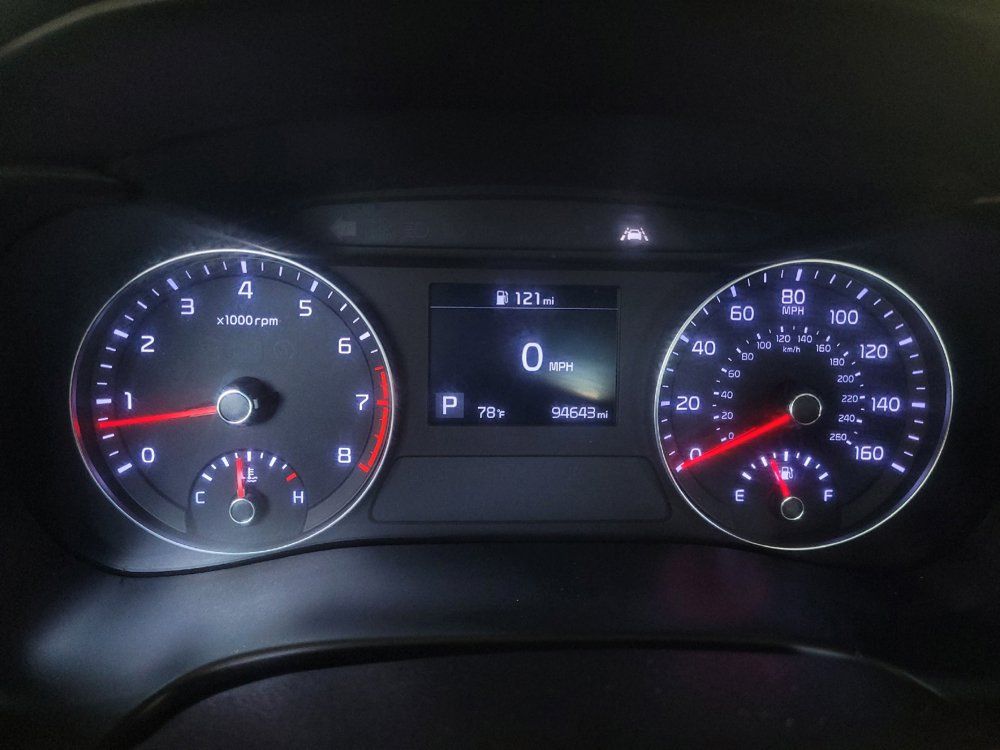 Used 2020 Kia Forte LXS FWD image 23