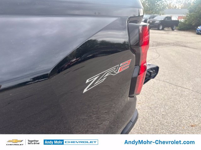 New 2026 Chevrolet Colorado ZR2 w/ Technology Package AWD/4WD image 40