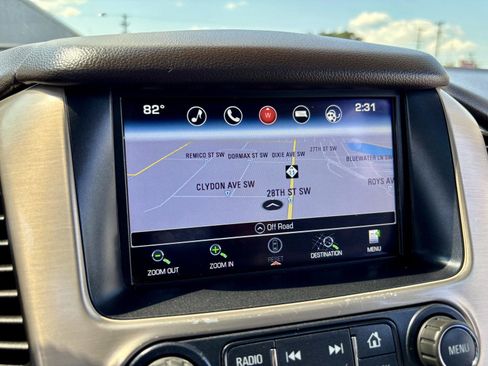 Used 2016 GMC Yukon Denali w/ Open Road Package AWD/4WD image 4