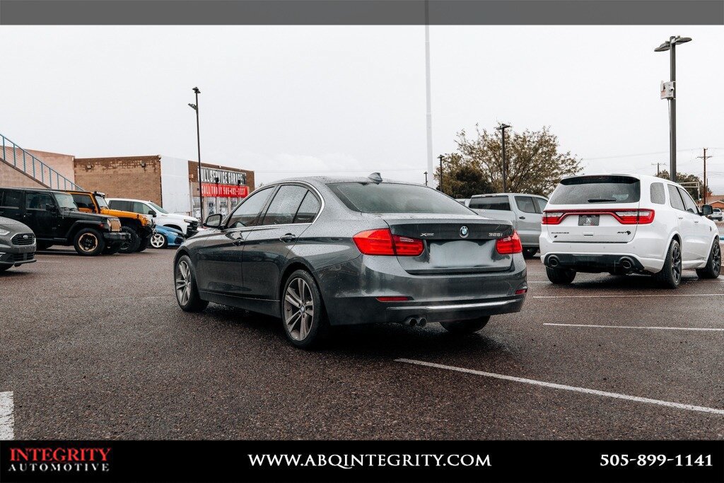Used 2013 BMW 328i xDrive Sedan AWD/4WD image 5
