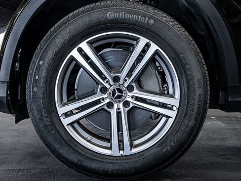 Used 2020 Mercedes-Benz GLC 300 4MATIC image 18