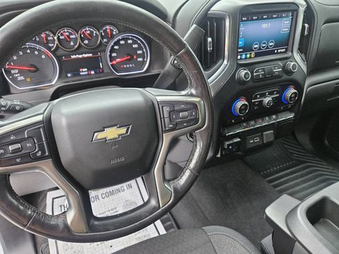 Used 2019 Chevrolet Silverado 1500 LT w/ All-Star Edition AWD/4WD image 7
