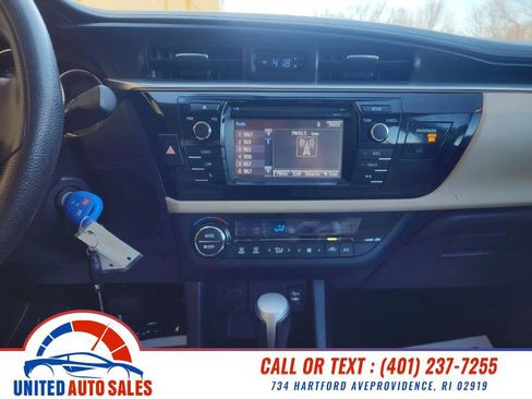 Used 2014 Toyota Corolla LE image 15