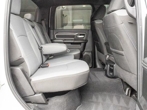 Used 2024 RAM 2500 Big Horn AWD/4WD image 19