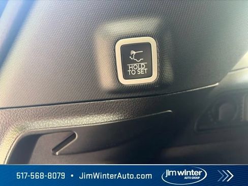 Used 2026 Jeep Grand Cherokee Limited AWD/4WD image 18