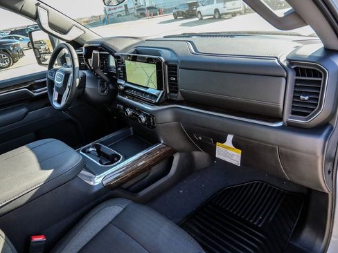 New 2026 GMC Sierra 3500 SLE w/ SLE Convenience Package image 13