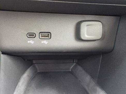 Used 2024 Buick Encore GX Preferred FWD image 28