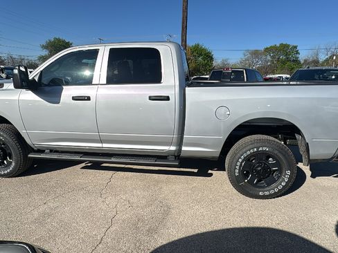 New 2026 RAM 2500 Tradesman AWD/4WD image 8