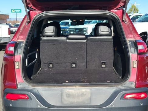 Used 2015 Jeep Cherokee Limited w/ Technology Group image 13