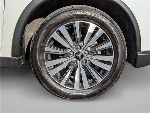 Used 2020 Mitsubishi Outlander SEL image 23