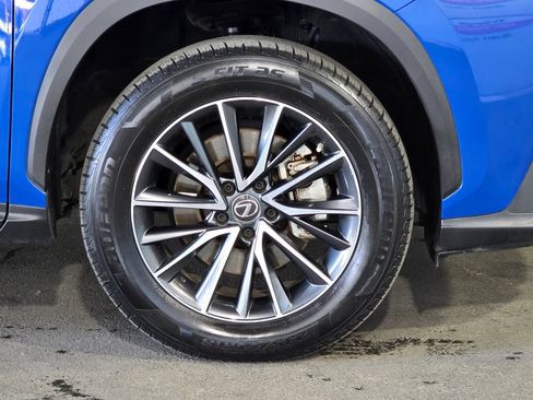 Used 2023 Lexus NX 250 FWD w/ Premium Package image 4