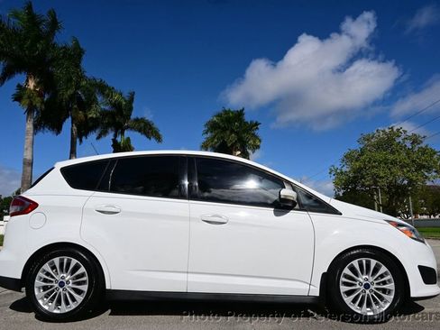 Used 2017 Ford C-MAX SE w/ Equipment Group 201A image 4