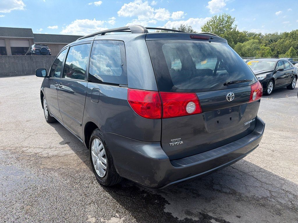 Used 2008 Toyota Sienna CE FWD image 8