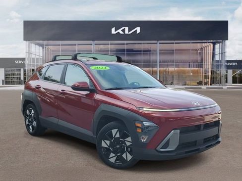 Used 2024 Hyundai Kona SEL FWD image 1