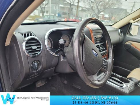 Used 2008 Ford Explorer Eddie Bauer image 9