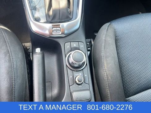 Used 2019 Toyota Yaris LE FWD image 20