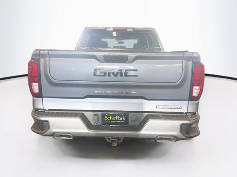 Used 2021 GMC Sierra 1500 Elevation w/ X31 Off-Road Package AWD/4WD image 7