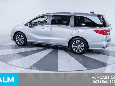 Used 2024 Honda Odyssey EX-L image 5