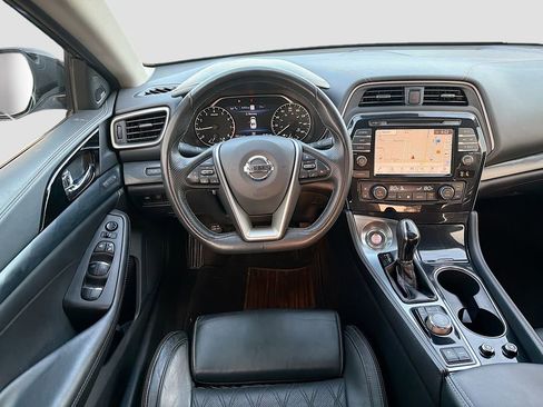 Used 2023 Nissan Maxima Platinum w/ Sport Mat Group FWD image 24
