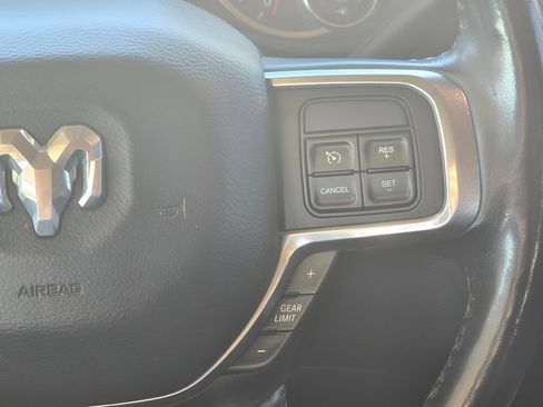 Used 2020 RAM 2500 Laramie w/ Chrome Appearance Group AWD/4WD image 7