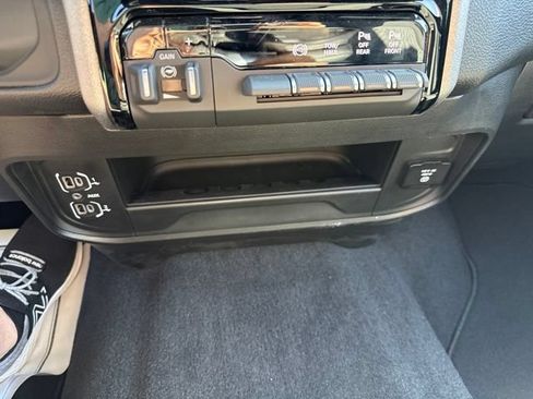 New 2026 RAM 3500 Tradesman AWD/4WD image 37