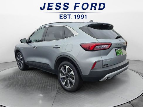 Used 2024 Ford Escape Platinum image 3