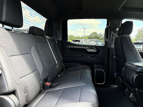 Used 2023 Chevrolet Silverado 1500 LT AWD/4WD image 11