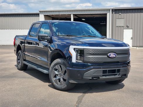 New 2025 Ford F150 Lightning Flash image 2