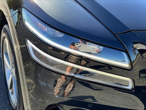 Used 2024 Genesis GV80 3.5T image 26