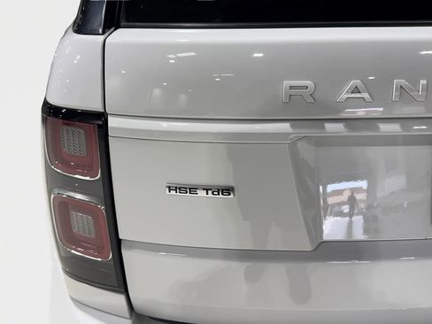Used 2019 Land Rover Range Rover HSE image 25