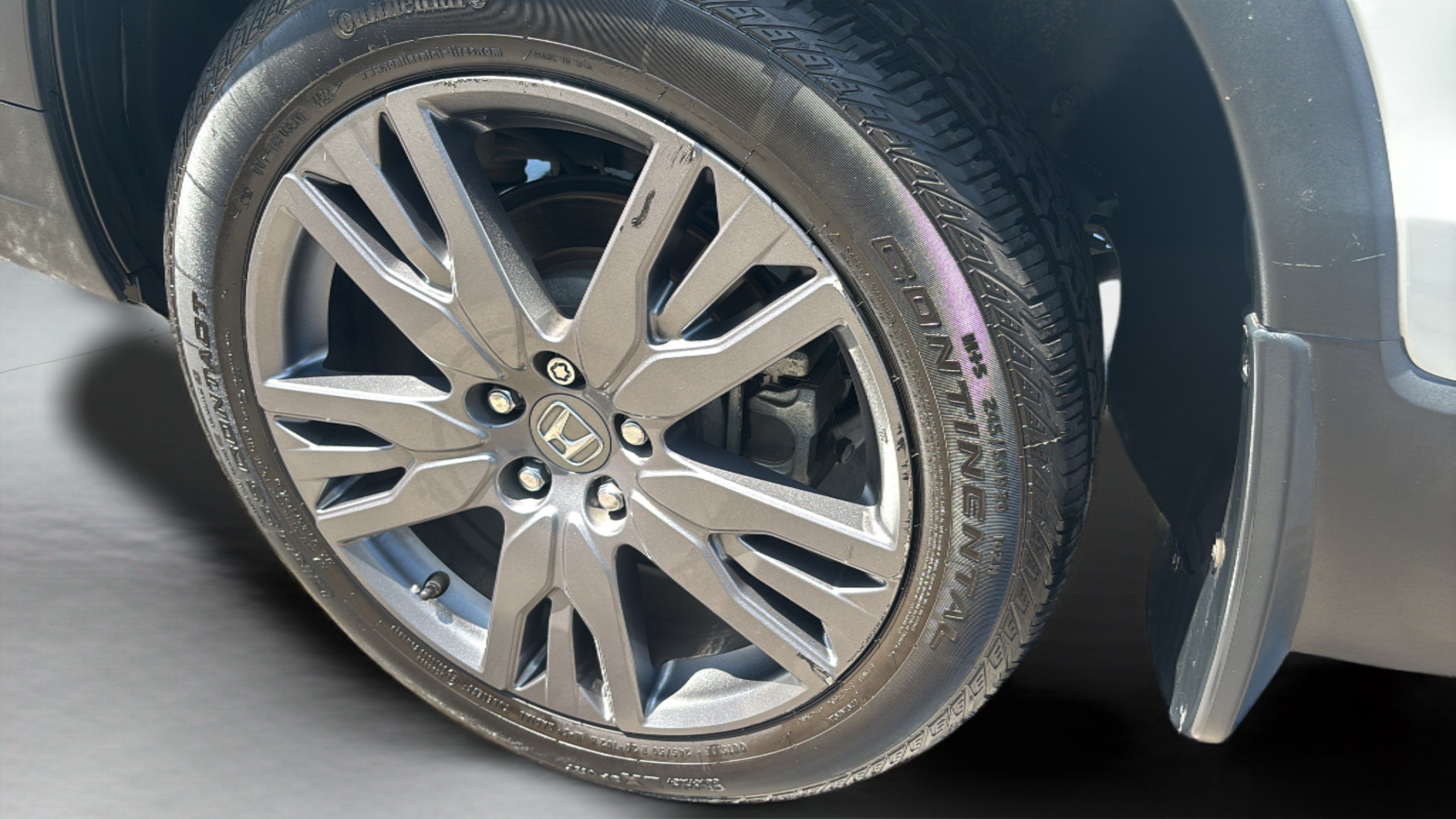Used 2022 Honda Pilot Sport image 36