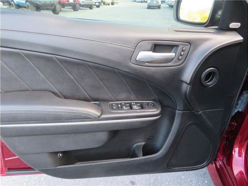 Used 2019 Dodge Charger Scat Pack w/ Plus Group image 13