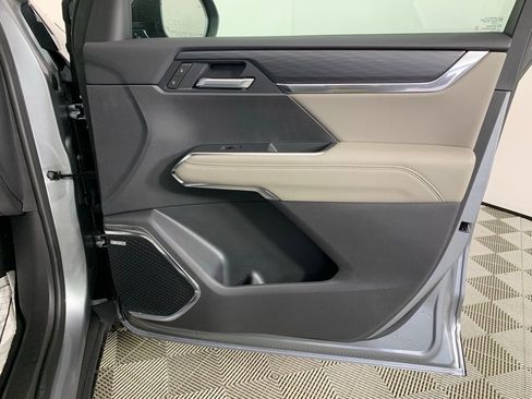 New 2026 GMC Acadia Elevation w/ Super Cruise Package image 29