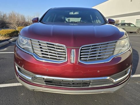 Used 2018 Lincoln MKX Reserve image 11