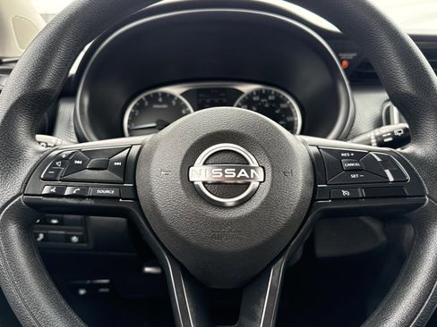 Certified 2023 Nissan Kicks S FWD image 16