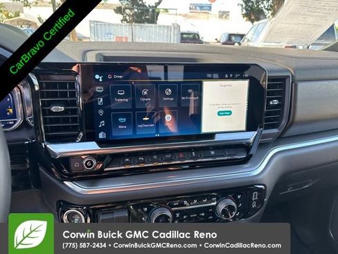 Certified 2025 Chevrolet Silverado 1500 High Country AWD/4WD image 23