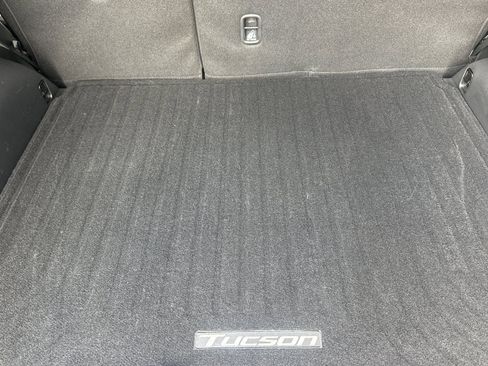 Used 2025 Hyundai Tucson SEL AWD/4WD image 15