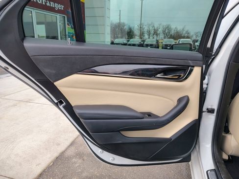 Used 2018 Cadillac CTS Luxury image 13