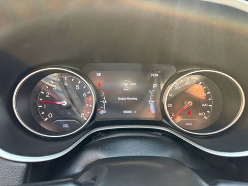 Used 2019 Jeep Compass Limited AWD/4WD image 24
