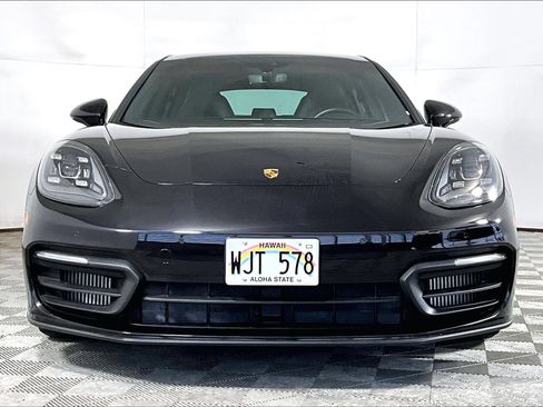 Certified 2021 Porsche Panamera image 6