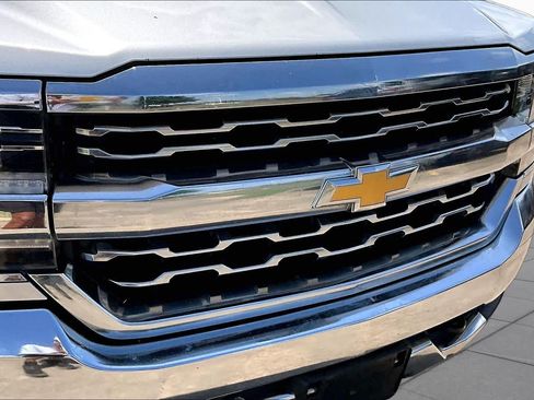 Used 2018 Chevrolet Silverado 1500 LTZ w/ Texas Edition RWD image 28