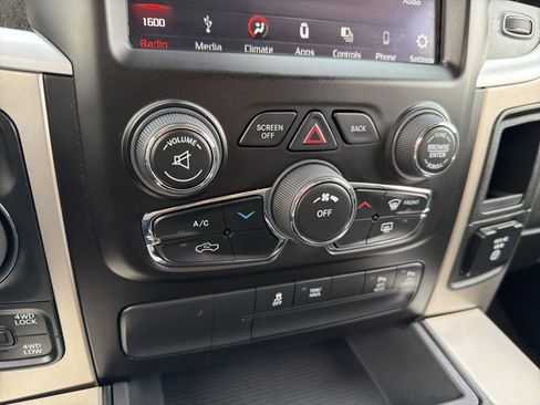 Used 2018 RAM 1500 Big Horn AWD/4WD image 25