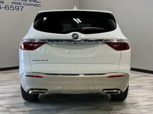 Used 2024 Buick Enclave Essence FWD image 7