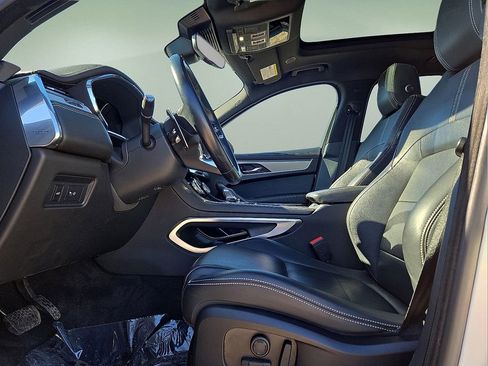 Used 2024 Jaguar F-PACE R-Dynamic S image 21