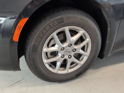 Used 2025 Chrysler Pacifica Select FWD image 9