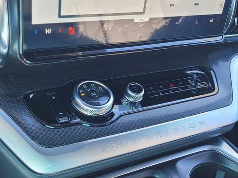 New 2026 Ford Expedition Max Platinum w/ Stealth Appearance Package image 19