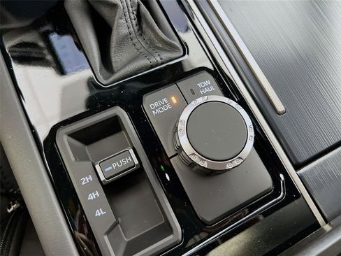 New 2026 Toyota Tundra Platinum image 15